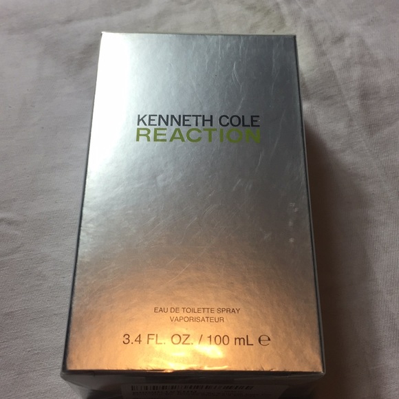 KENNETH COLE REACTION TOILETTE SPRAY. - Picture 1 of 2